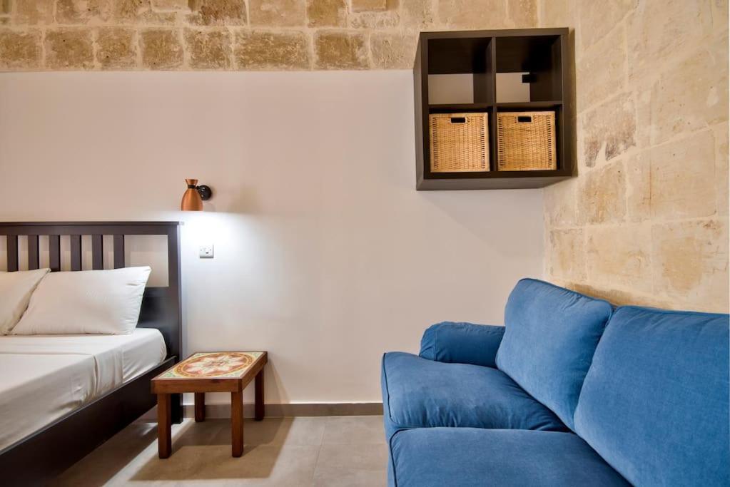 Vallettastay Old Lodge Apartment 4 Bagian luar foto